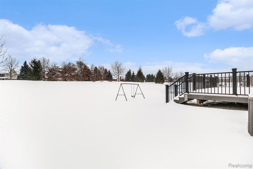 49772 Shoreline Drive, Canton, MI 48187 — Photo 27