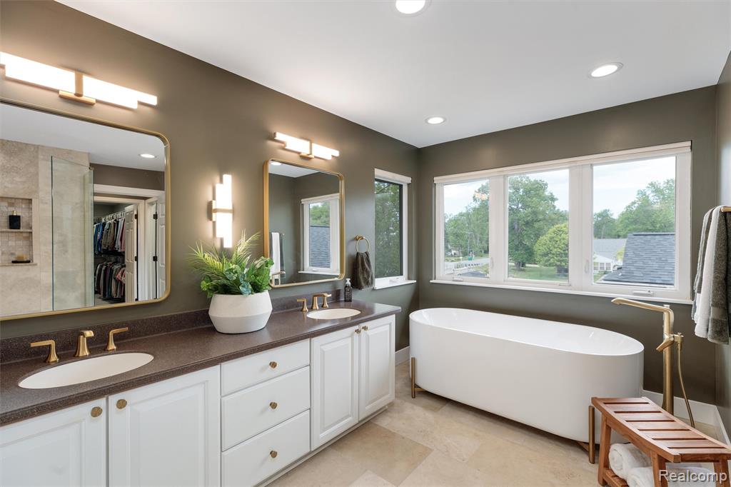 8950 Riverview, Pinckney, MI 48169 — Photo 26