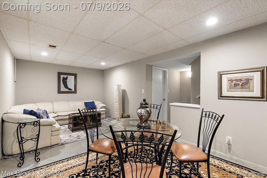 5601 Drake Hollow Drive W, West Bloomfield, MI — Photo 50