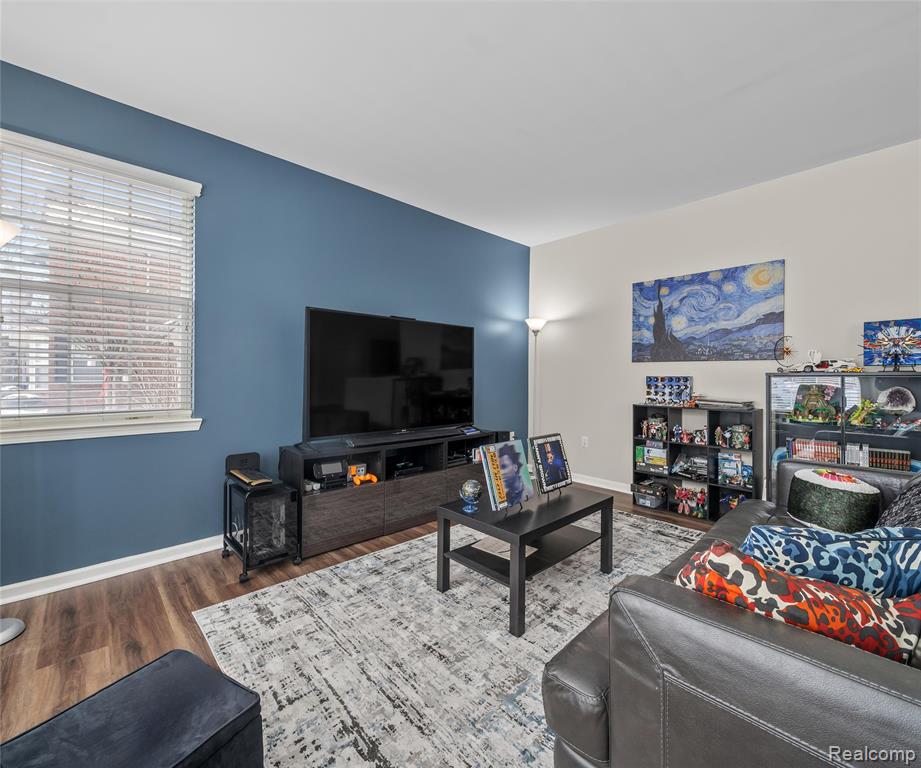 47624 Pembroke Drive, Canton, MI 48188 — Photo 6