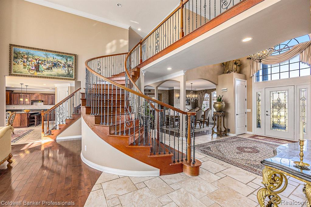 2434 PEBBLE BEACH Drive, Oakland, MI — Photo 5
