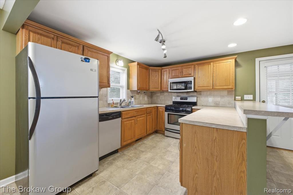4340 N Webster Road, Flushing, MI 48433 — Photo 15