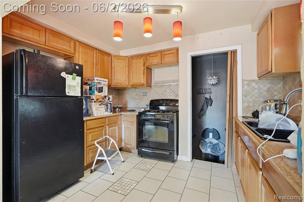 4541 Woodhall Street, Detroit, MI 48224 — Photo 8