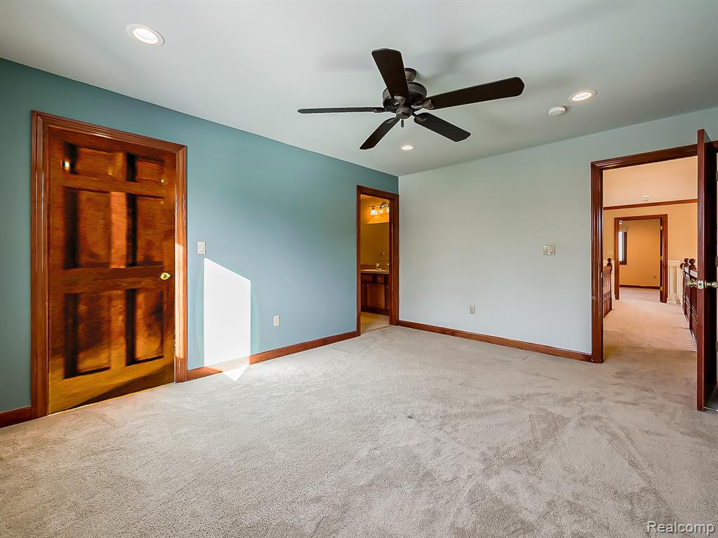 7364 Essex Drive, West Bloomfield, MI — Photo 50