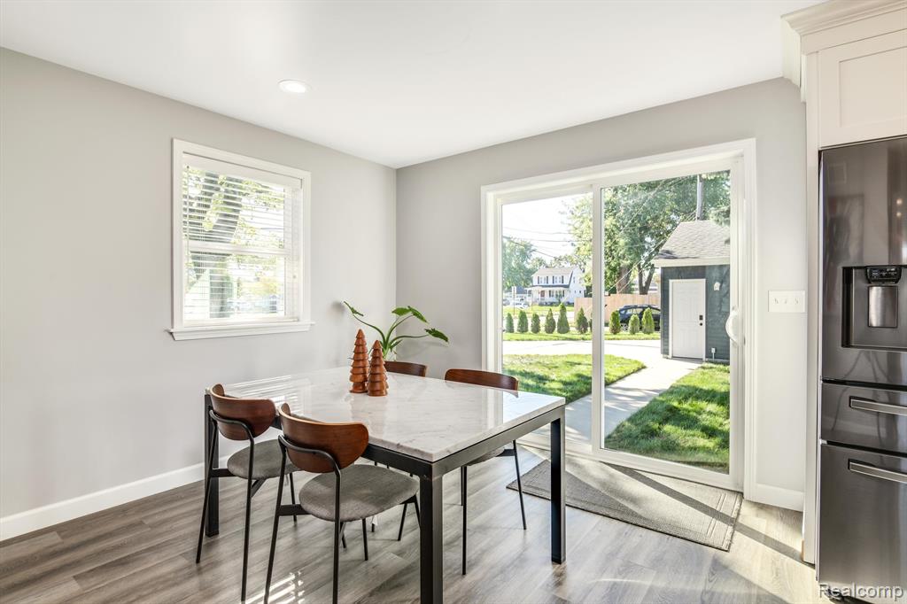438 E GOULSON Avenue, Hazel Park, MI 48030 — Photo 13
