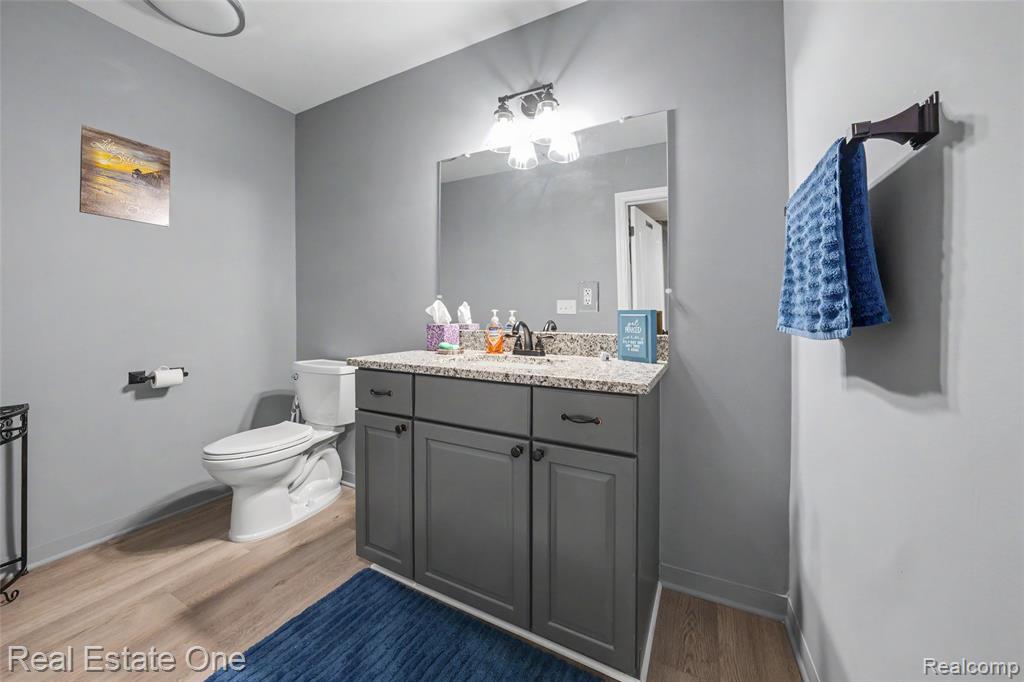 17481 Tiger Drive, Macomb, MI 48042 — Photo 36