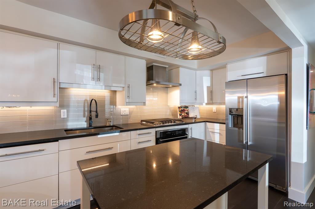 134 Pinewood Drive, Plymouth, MI 48170 — Photo 13