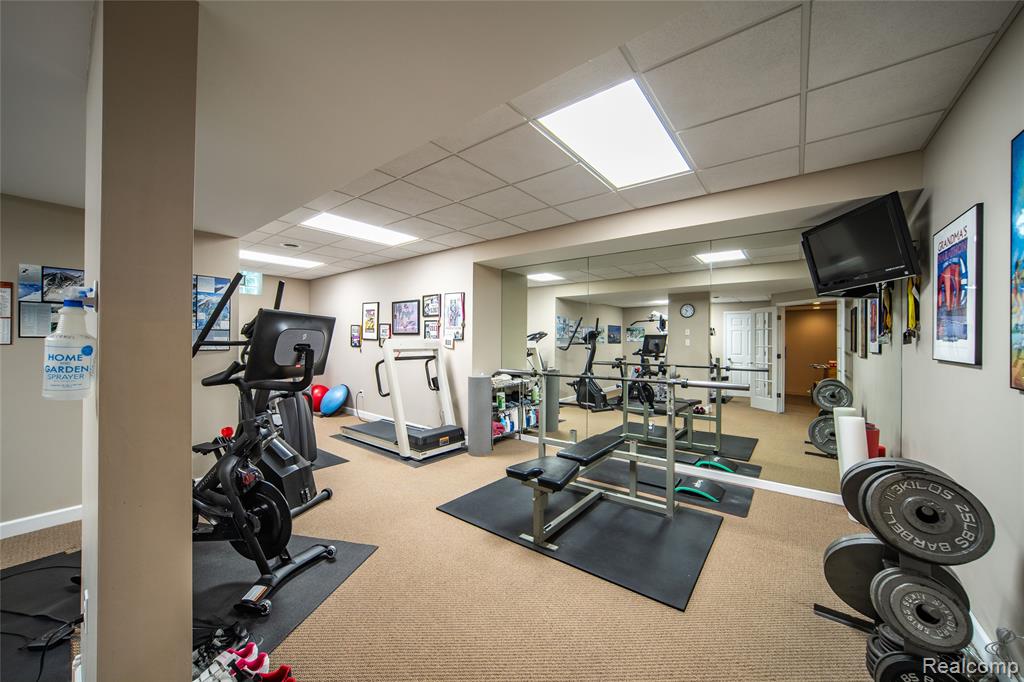 7422 Autumn Hill Drive, West Bloomfield, MI 48323 — Photo 22