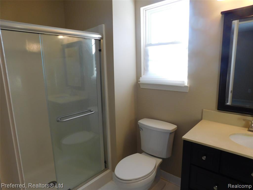 43124 PROVIDENCE Lane, Canton, MI 48188 — Photo 16