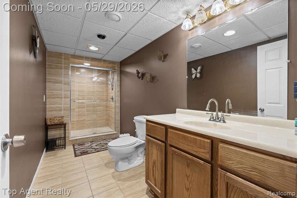 43912 Trillium Drive, Sterling Heights, MI 48314 — Photo 44