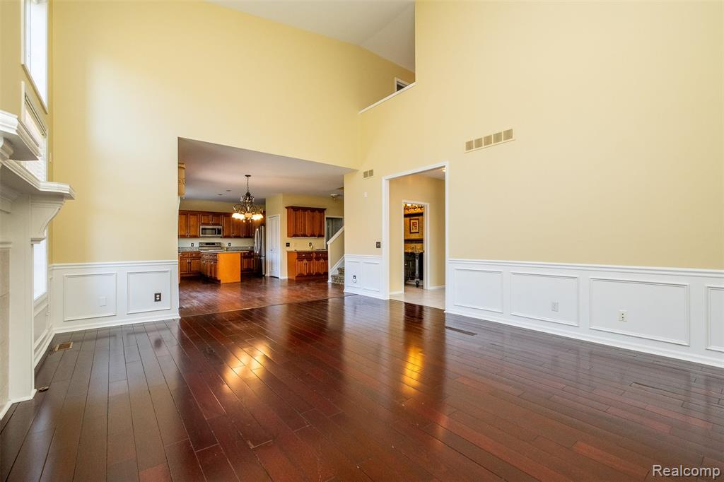 466 Ivy Lane, Troy, MI 48098 — Photo 18