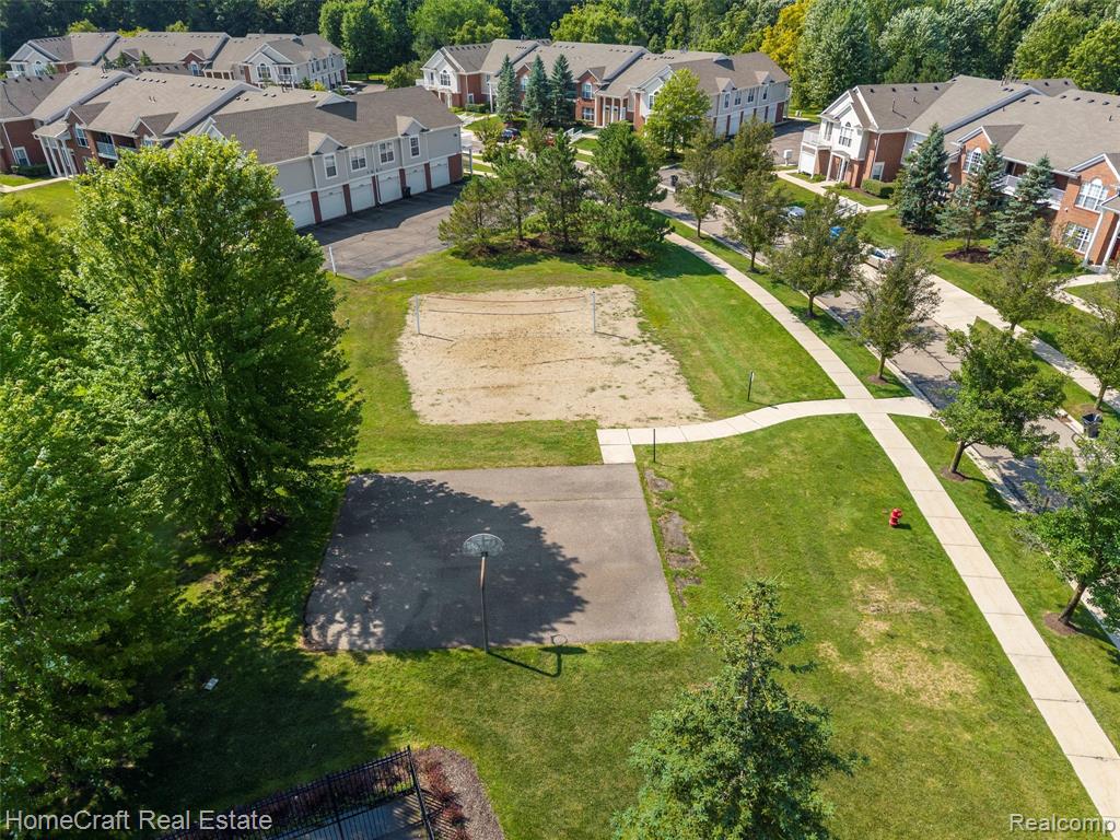 16880 DOVER Drive, 120, Northville, MI 48168 — Photo 30