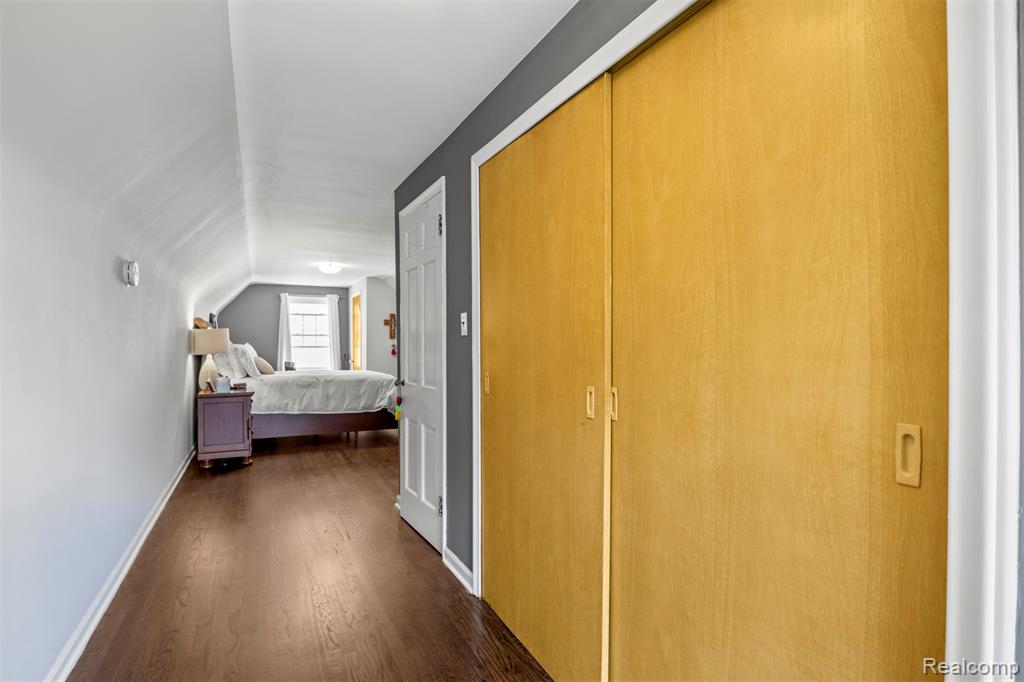 6 Berwick Lane, Dearborn, MI 48120 — Photo 29