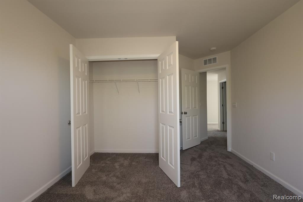 54821 Mockingbird, Chesterfield, MI 48047 — Photo 14