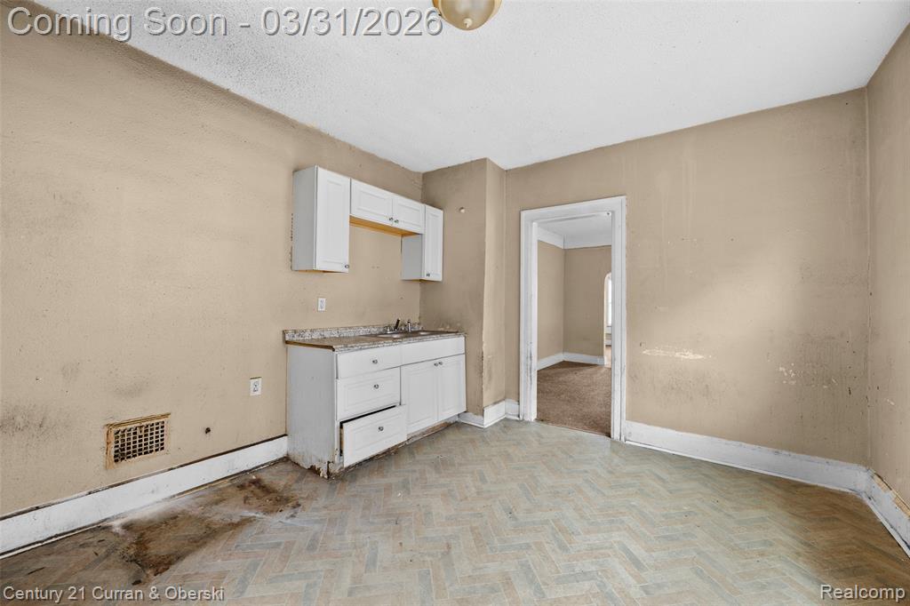 7241 American Street, Detroit, MI 48210 — Photo 24