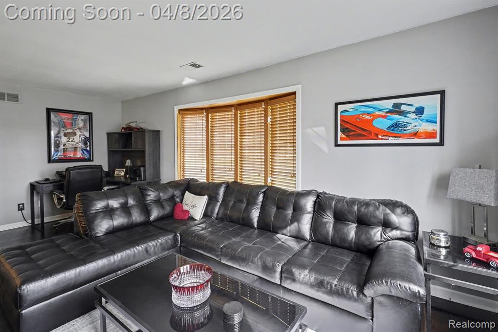 6399 Eastlawn Avenue, Clawson, MI — Photo 5
