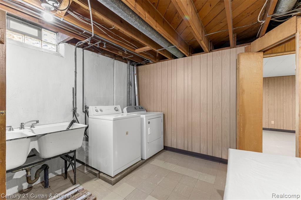 8262 Vine Avenue, Allen Park, MI 48101 — Photo 44