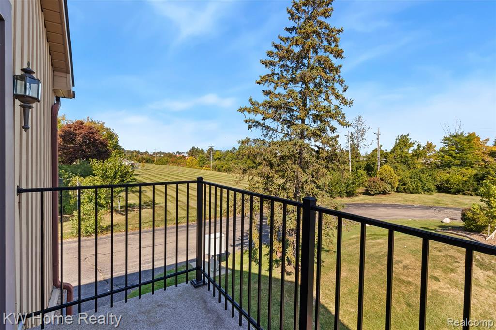41708 Bedford Drive, Canton, MI 48187 — Photo 18