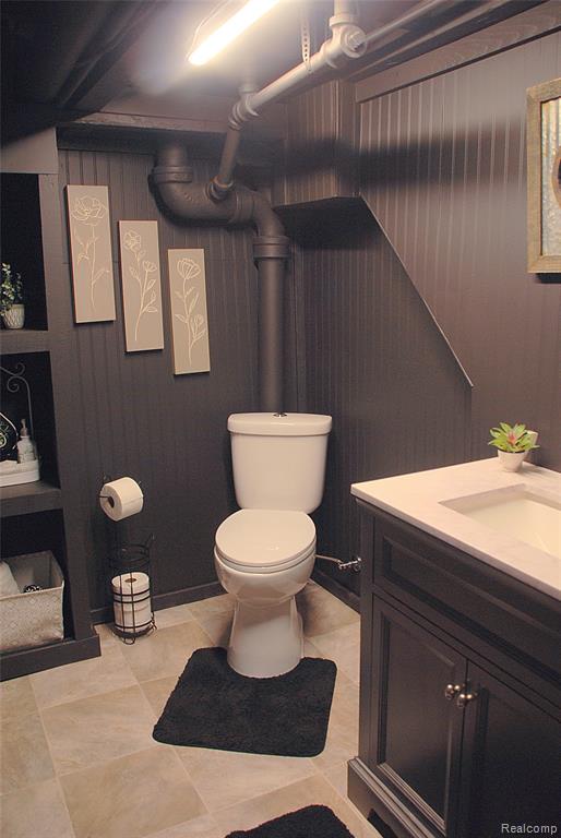 1911 NE Kinmount Drive E, Orion, MI — Photo 9