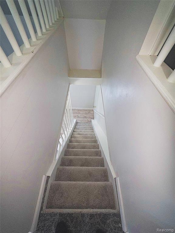 759 E Maxlow Avenue, Hazel Park, MI 48030 — Photo 35