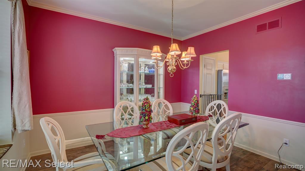 9170 Liverpool Court, Grand Blanc, MI 48439 — Photo 18
