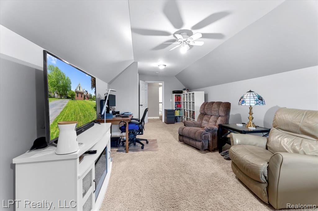 8617 Bonaventure Drive, Brighton, MI 48116 — Photo 32
