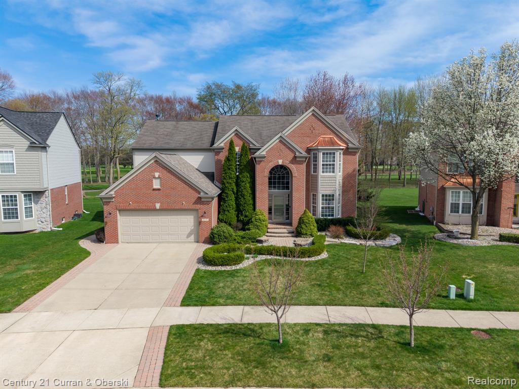 48742 Tanglewood Drive, Macomb, MI 48044 — Photo 2