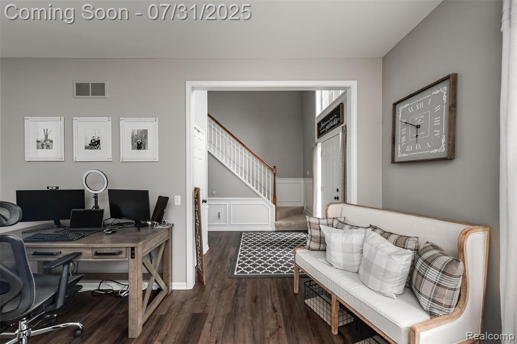 6068 Woodpecker Court, Ypsilanti, MI 48197 — Photo 12