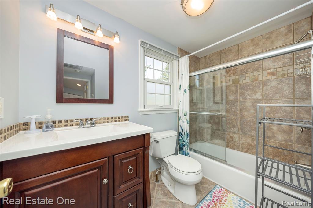 4132 AMHERST Road, Royal Oak, MI 48073 — Photo 27