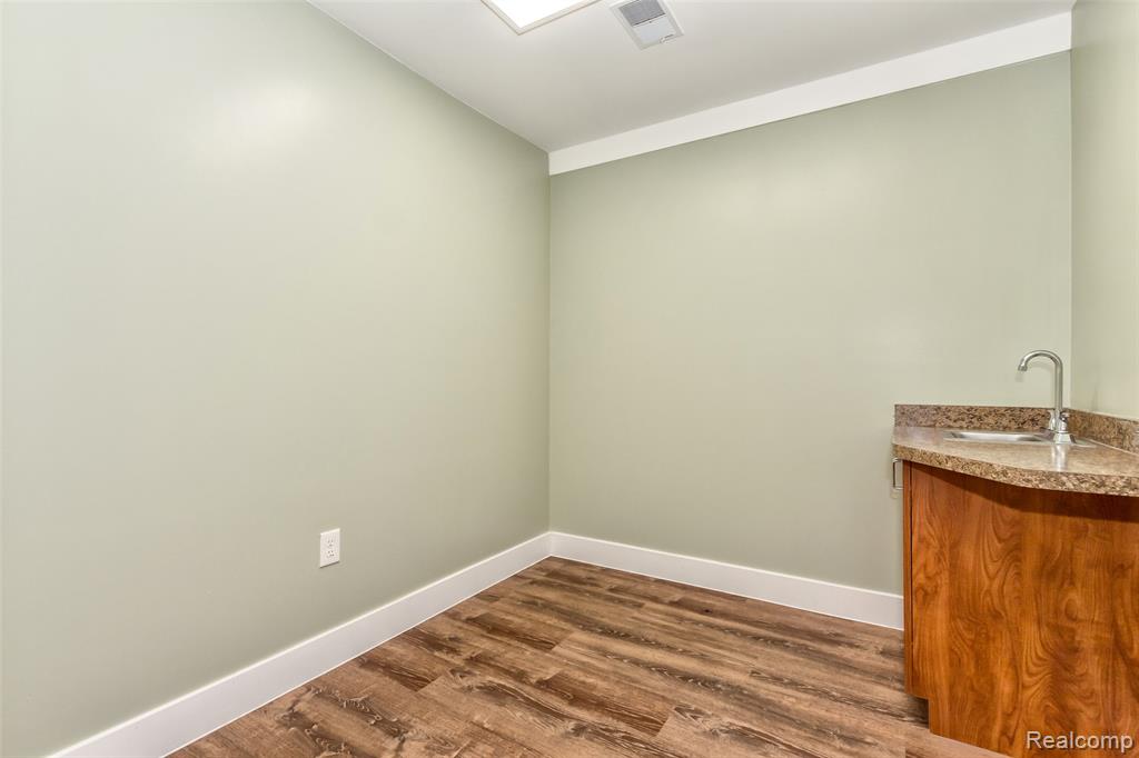 16841 Schaefer Highway, Detroit, MI 48235 — Photo 23