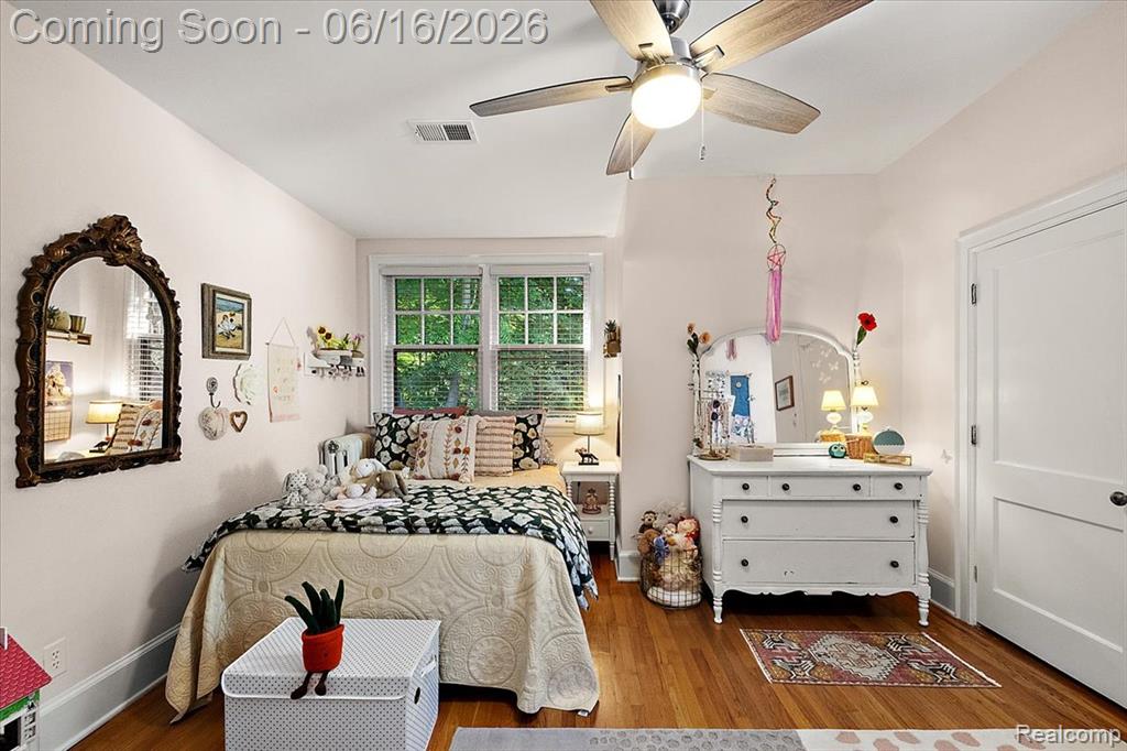 31505 Kennoway Court, Beverly Hills, MI 48025 — Photo 40