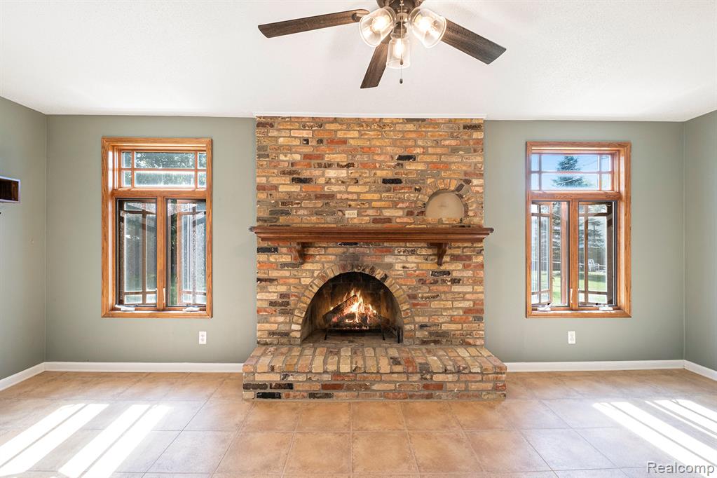 5136 Old Franklin Road, Grand Blanc, MI 48439 — Photo 6