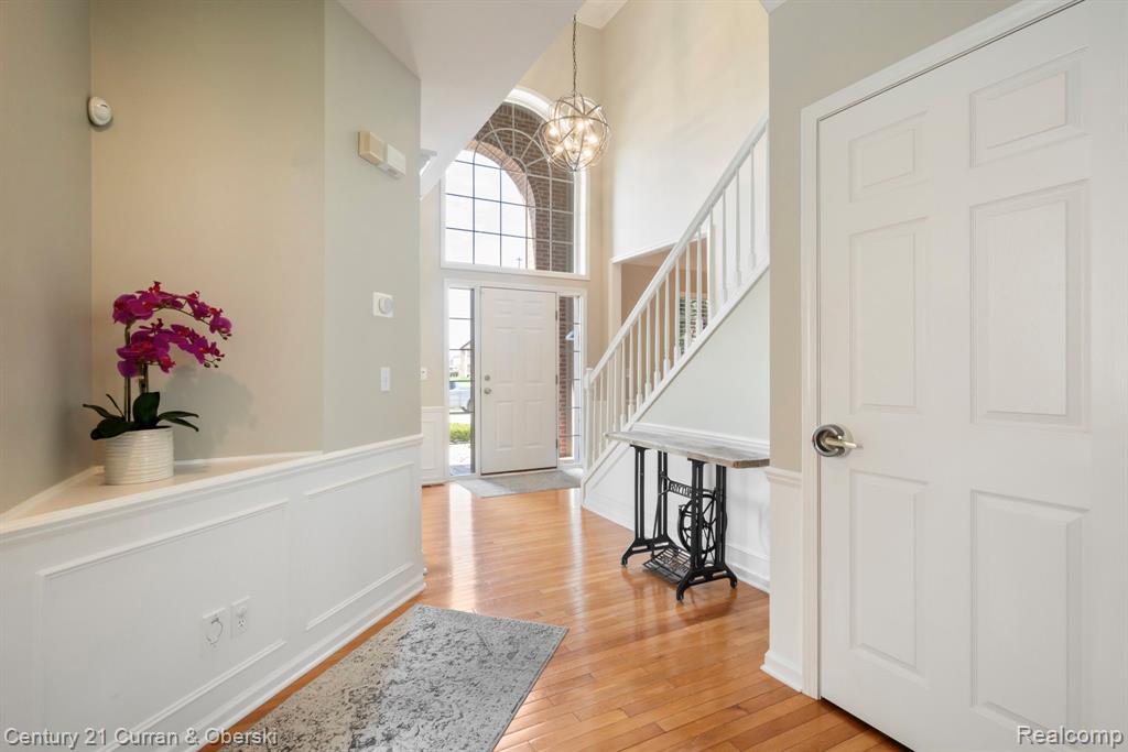 48742 Tanglewood Drive, Macomb, MI 48044 — Photo 13