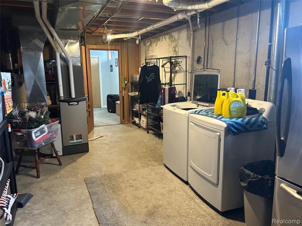10150 Sharp Road, Swartz Creek, MI 48473 — Photo 32