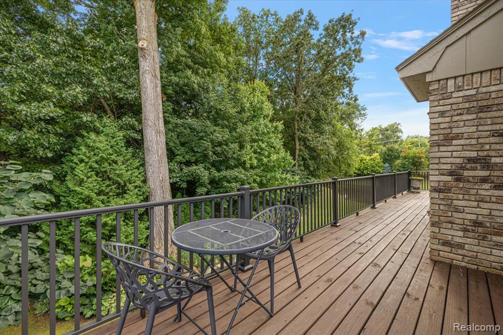 510 Hunters Crossing, Bloomfield Hills, MI 48304 — Photo 54