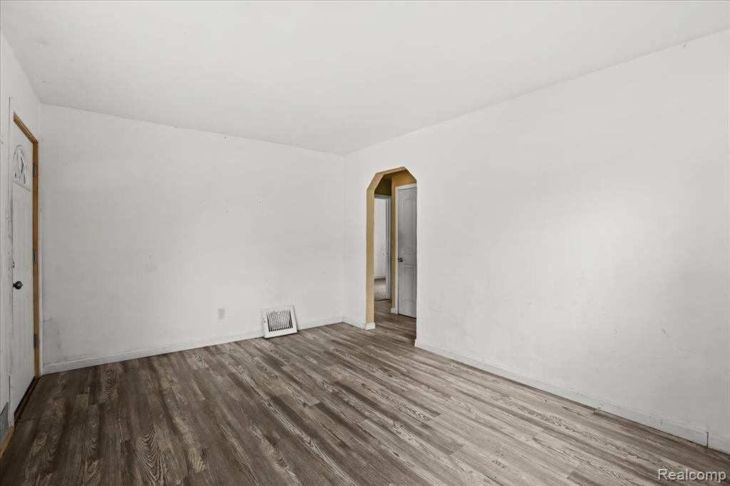9614 Schaefer Highway, Detroit, MI 48227 — Photo 4
