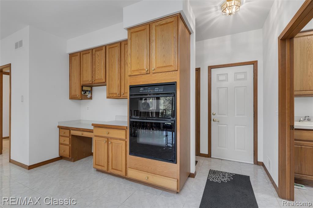 5922 Valley View Drive, Canton, MI 48187 — Photo 24