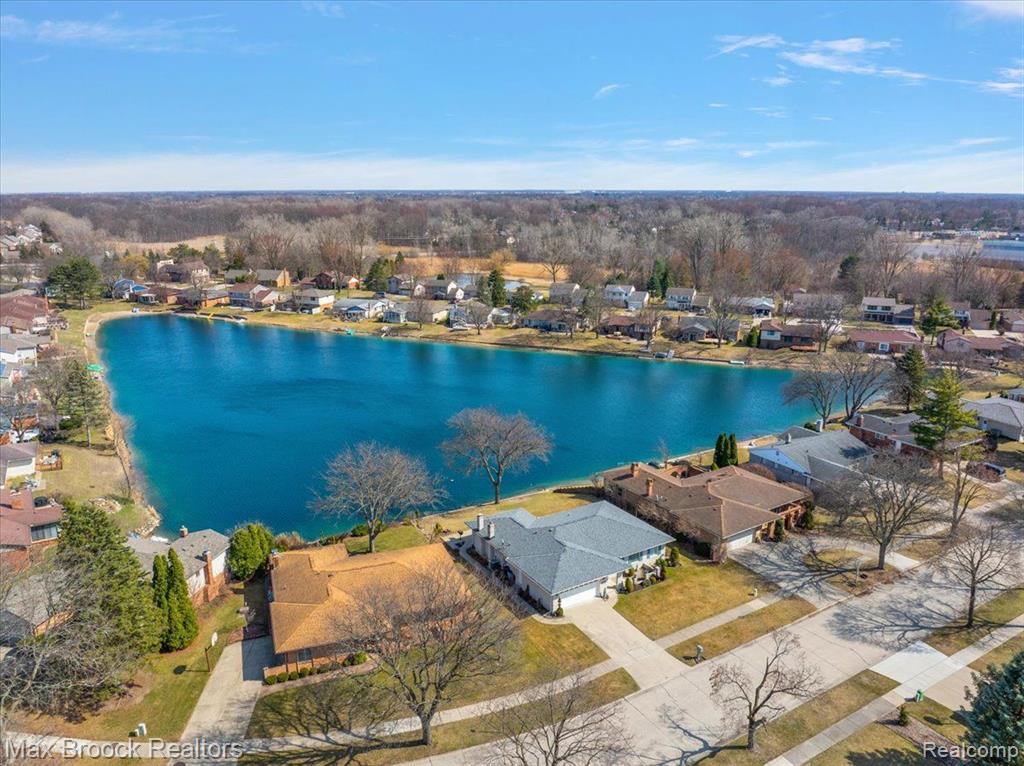 6288 CRESCENT WAY Drive, Troy, MI 48085 — Photo 47