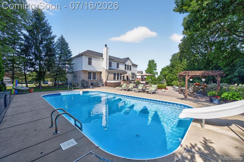 48560 Manhattan Circle, Canton, MI 48188 — Photo 52