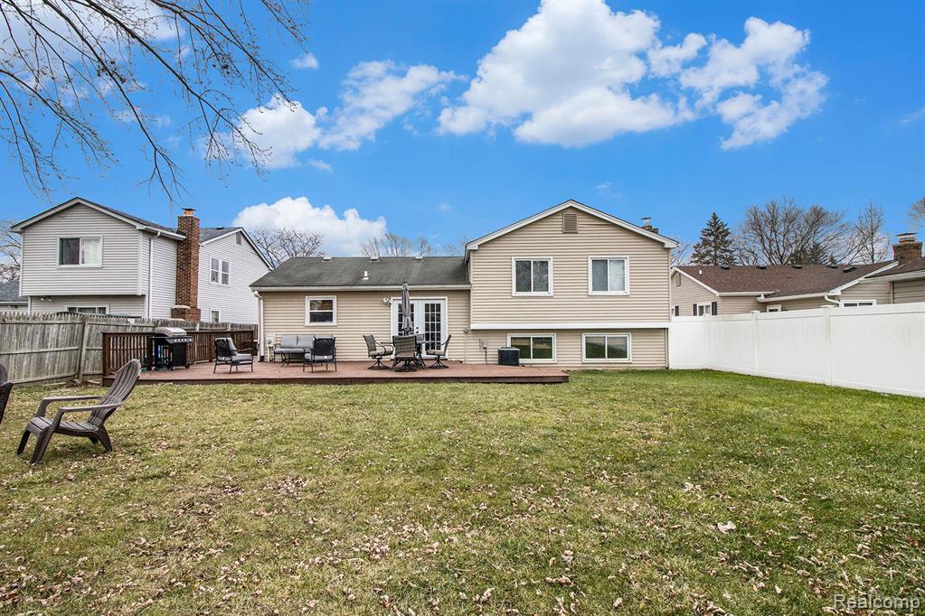 1378 Hampshire Drive, Canton, MI 48188 — Photo 24