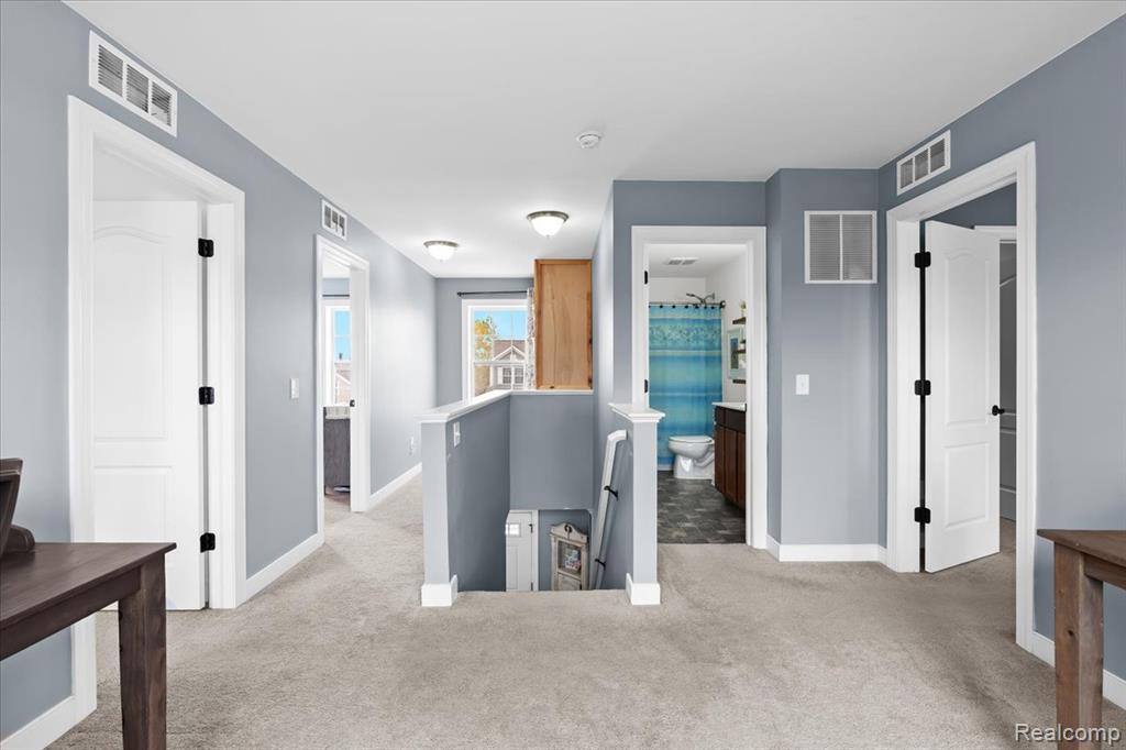 3537 Amber Oaks Drive, Howell, MI 48855 — Photo 10