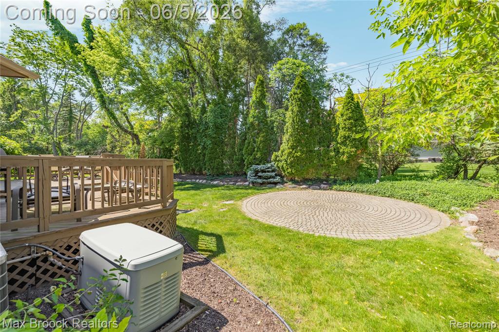 6294 Lindsay Court, West Bloomfield, MI 48324 — Photo 69