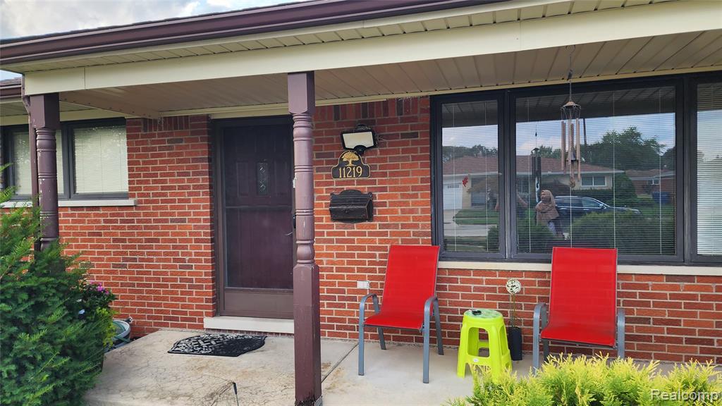 11219 Hanover Drive - Photo 3