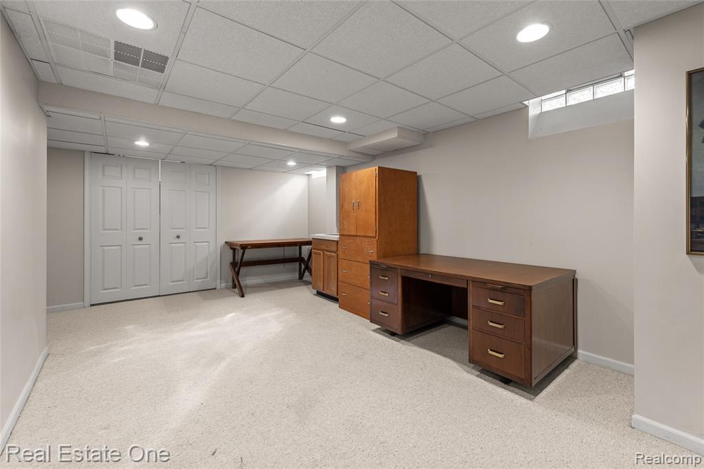 5092 Julian Drive, Troy, MI 48085 — Photo 31