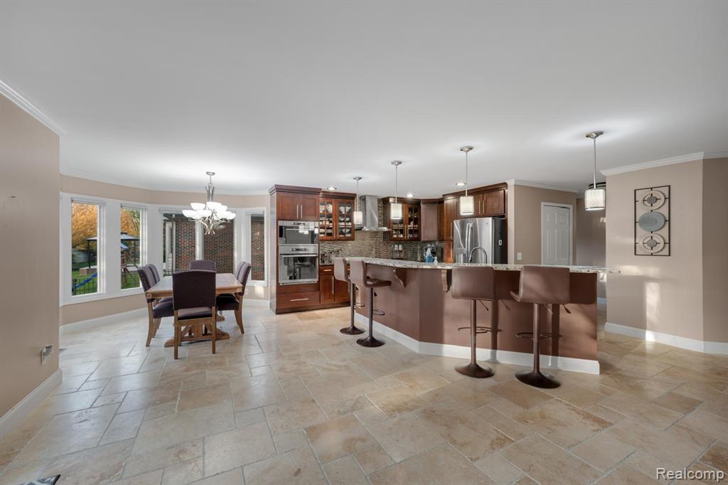 45021 Riverwoods Drive, Macomb, MI 48044 — Photo 33