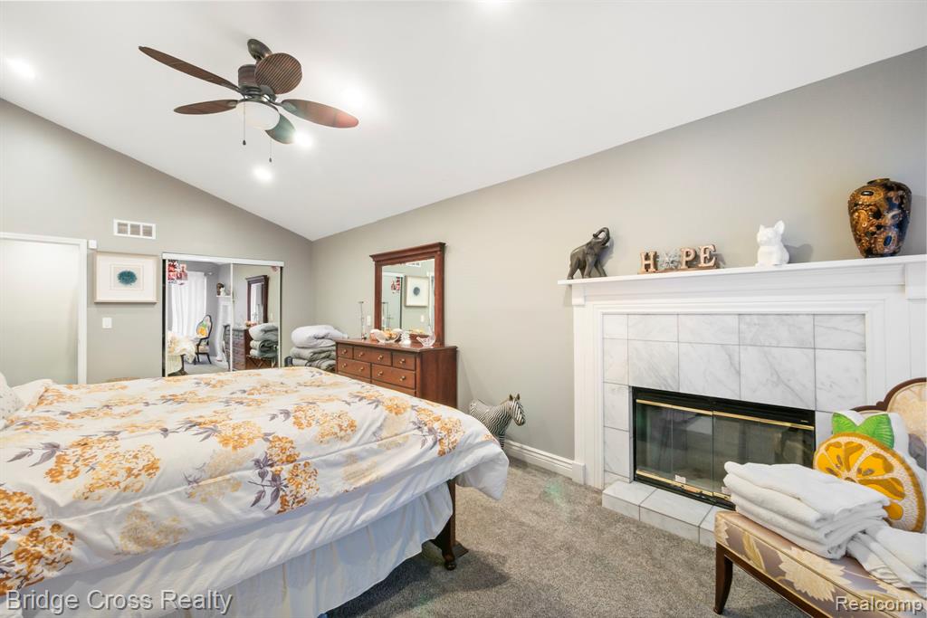 24459 Bloomington Court, Franklin, MI 48025 — Photo 27