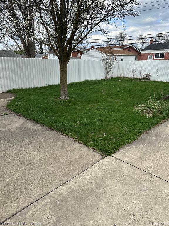 777 Rahn Street, Westland, MI 48186 — Photo 14