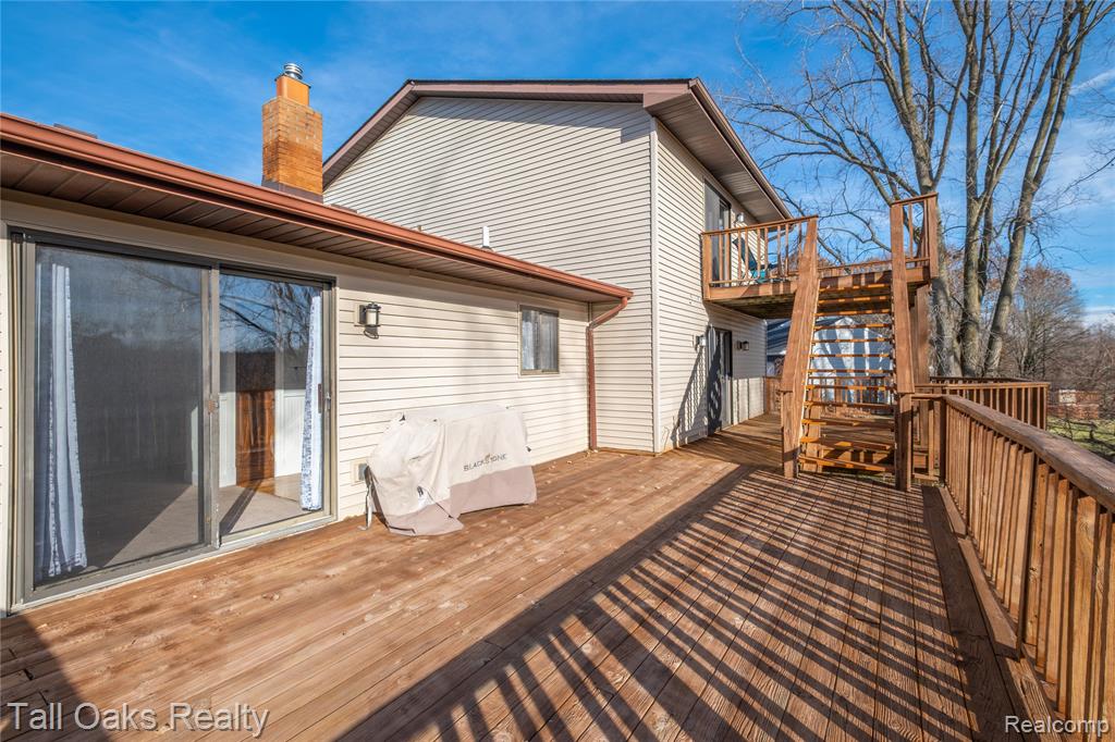 731 Cherry Hill Court, Columbiaville, MI 48421 — Photo 4