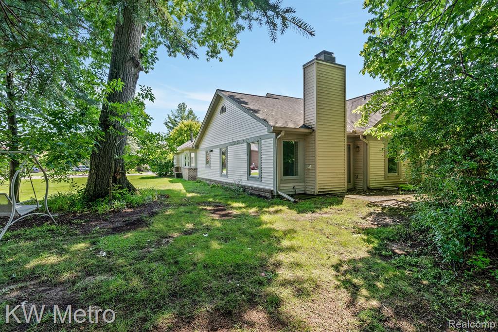 21305 Juniper Court, Farmington Hills, MI 48336 — Photo 34