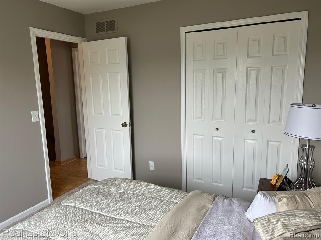 3599 PARKLAWN Drive, Canton, MI 48188 — Photo 36
